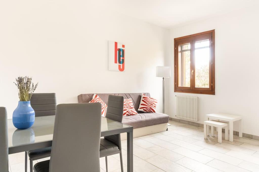 Appartamento Unico A Bologna Con 3 Camere E Parcheggio Gratuito Exterior photo